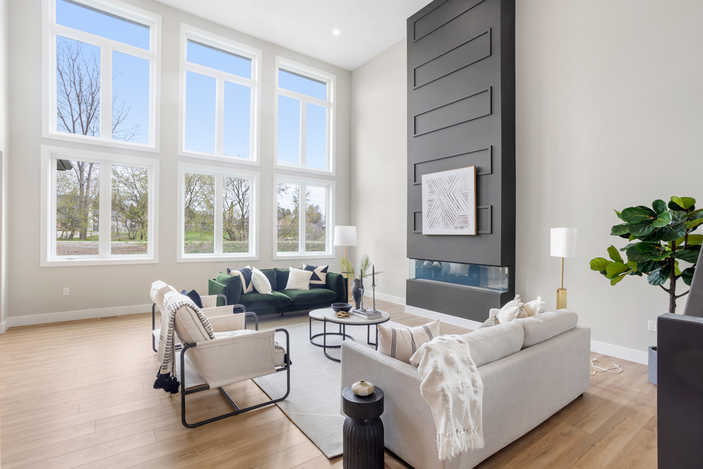 VDK Windows Installed by Distinct Exteriors in Tillsonburg Ontario.